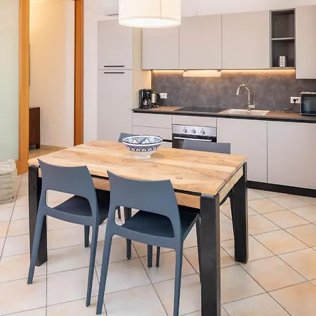 Campana Apartment *
